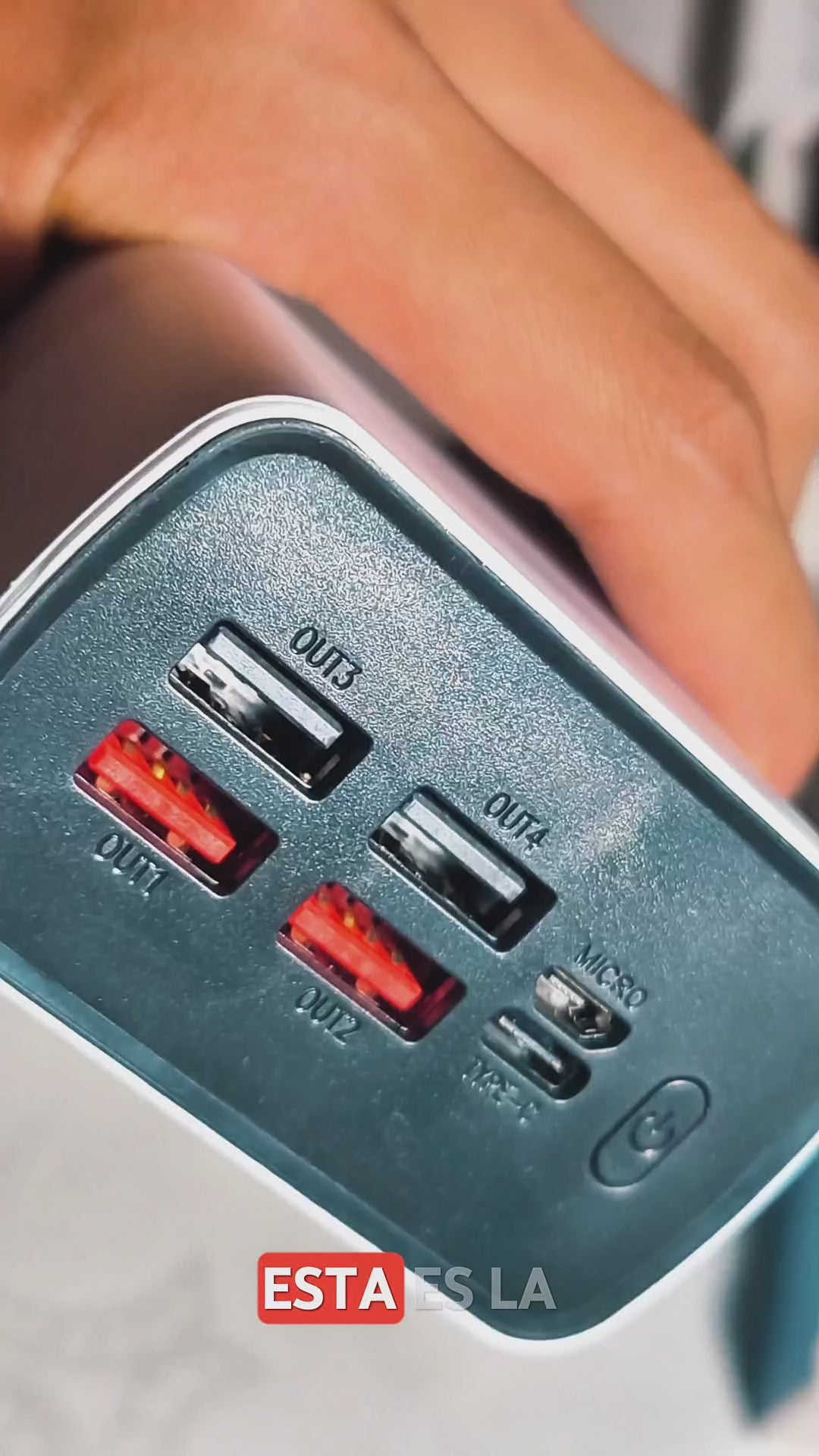 Cargador Portátil 120W 30.000mAh capacidad carga Super Rápida Power Delivery